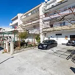 Vintage Spartium With Free Parking * Makarska