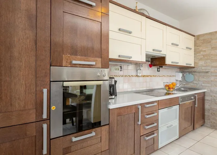 Vintage Spartium With Free Parking Apartment *