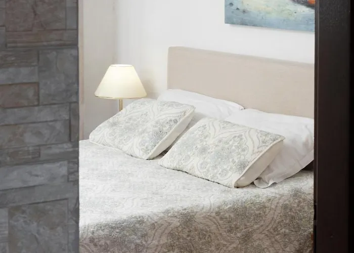 Vintage Spartium With Free Parking Appartamento Makarska