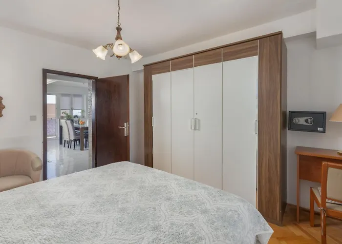 Vintage Spartium With Free Parking Appartamento *